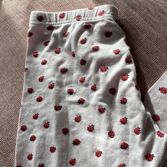 Lady Bug Leggings ( pink with red lady bugs ) - Picture 2 of 3
